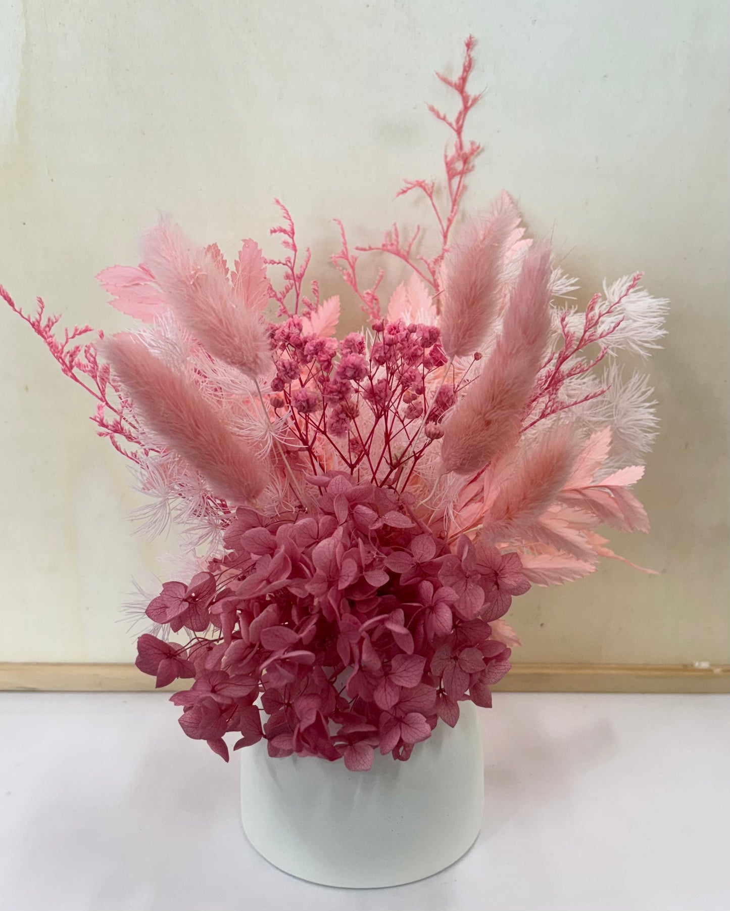 Small dried flower arrangement